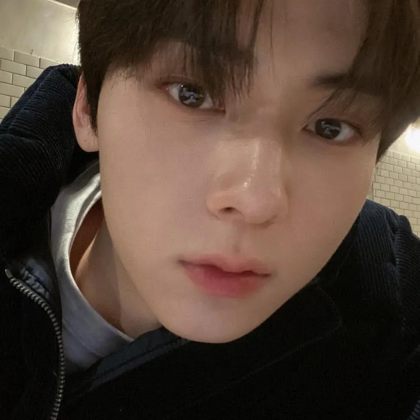 Latest photo of Hwang Minhyun