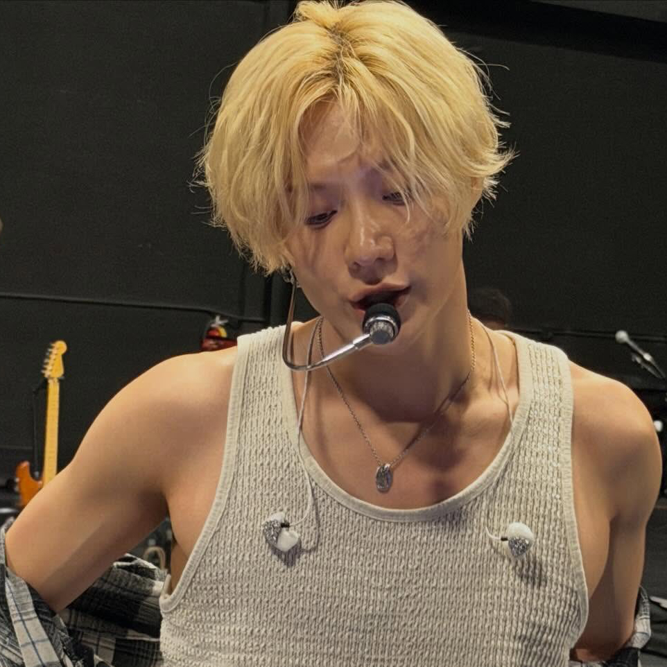 Behind-the-scenes cut of Taemin (SHINee)