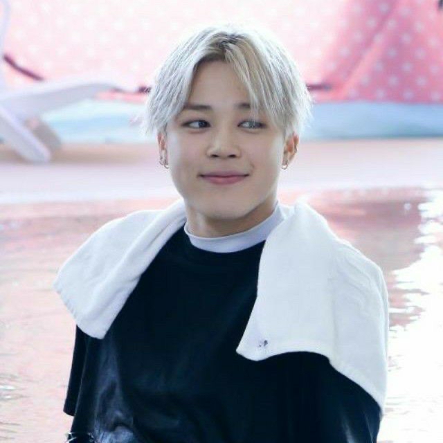 Foto aktivitas terbaru Jimin (BTS)