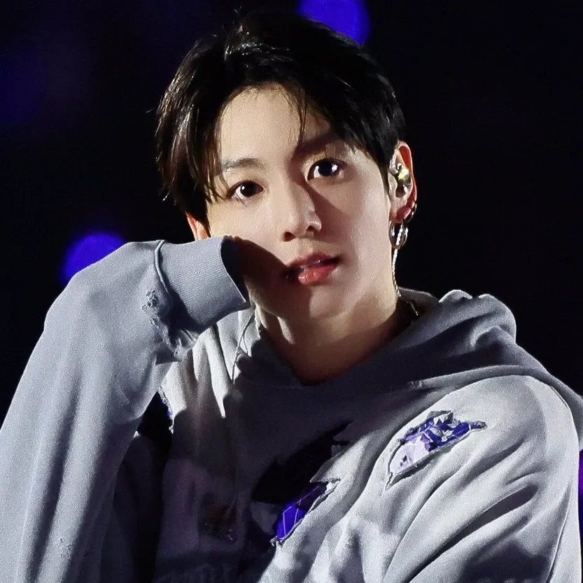 A moment captured by Jungkook (BTS)'s fan