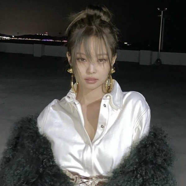通过投票选出的Jennie (BLACKPINK)人气头像