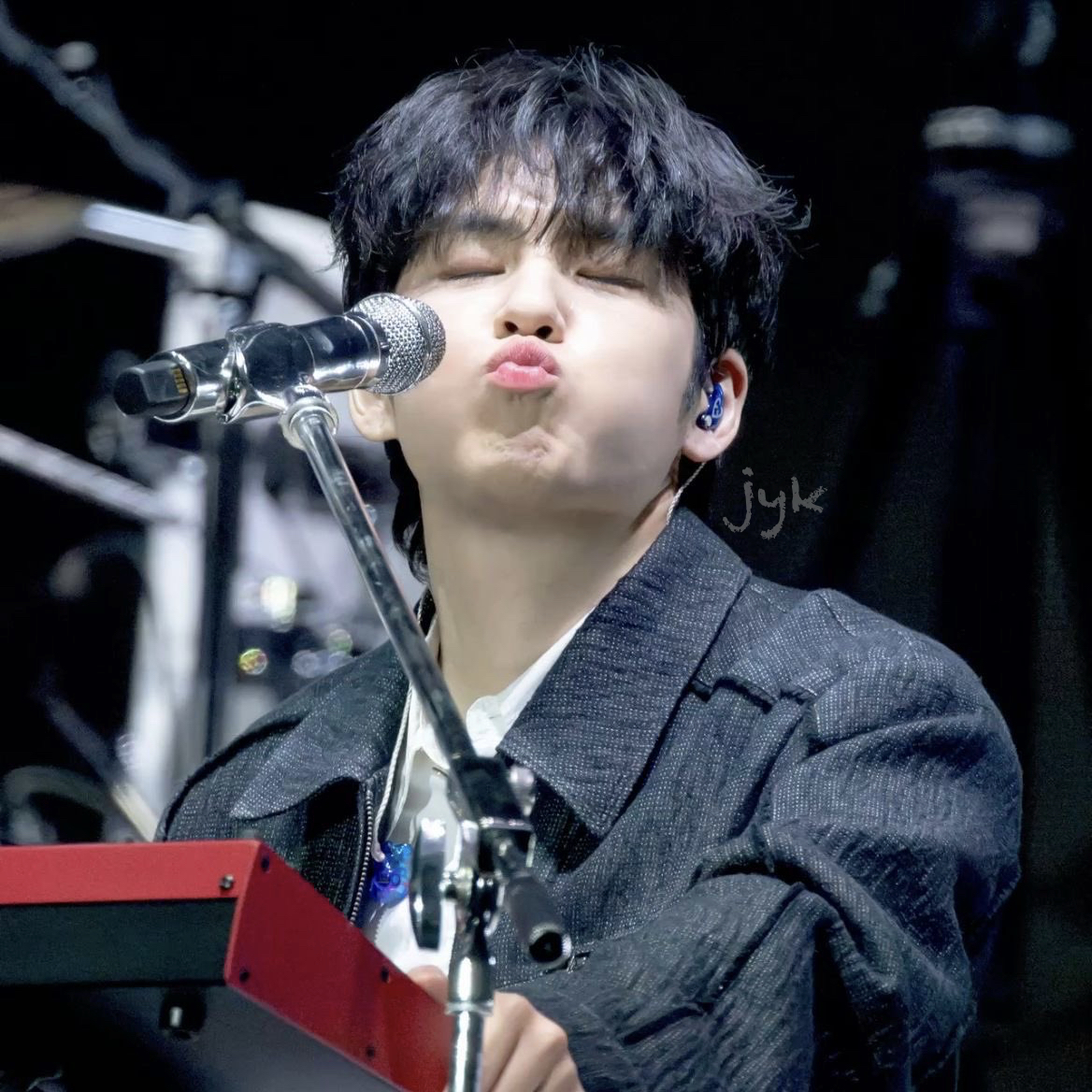 A moment captured by Wonpil (DAY6)'s fan