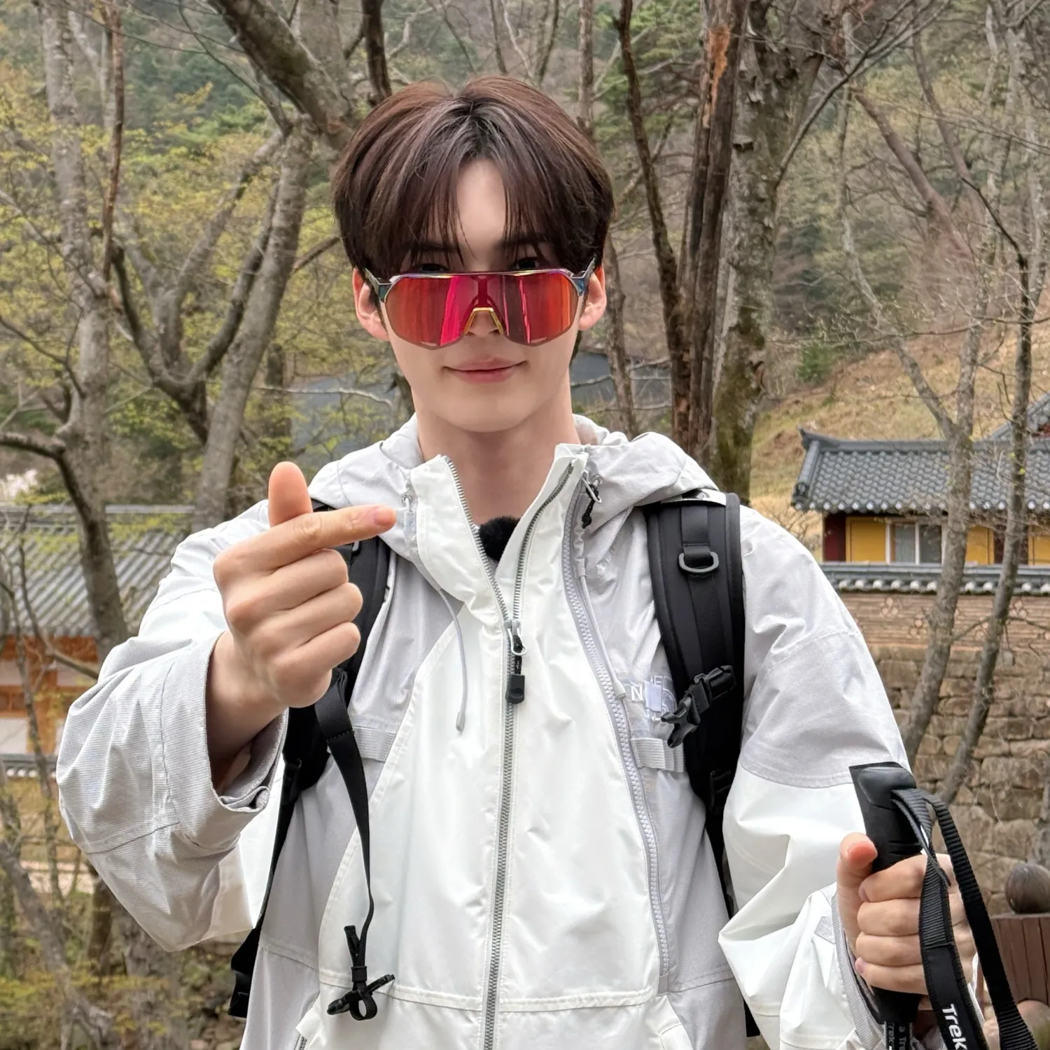 Behind-the-scenes cut of Sung Hanbin (ZEROBASEONE)