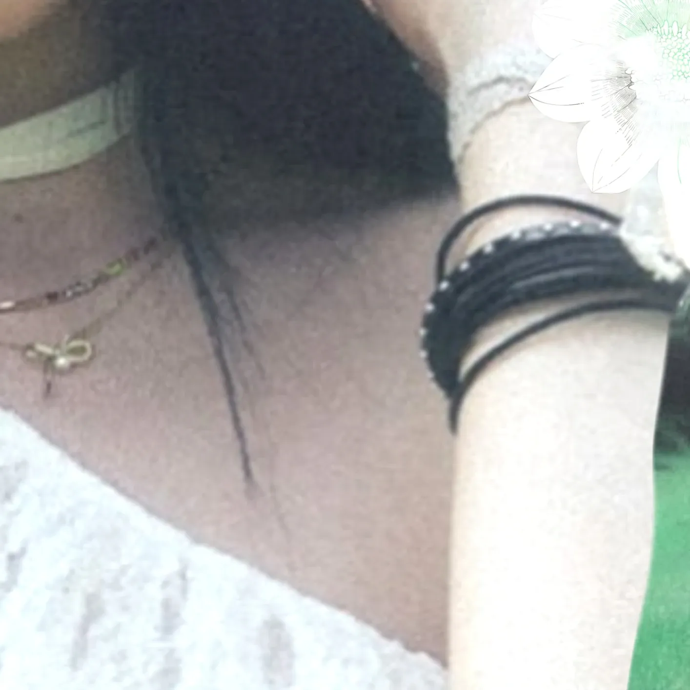 Recent activity shot of Yuju (GFRIEND)