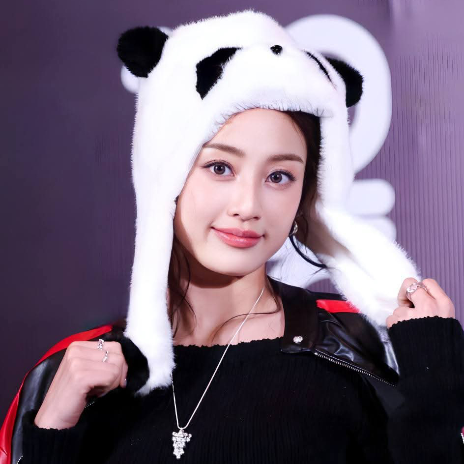 Recent activity shot of Jihyo (TWICE)
