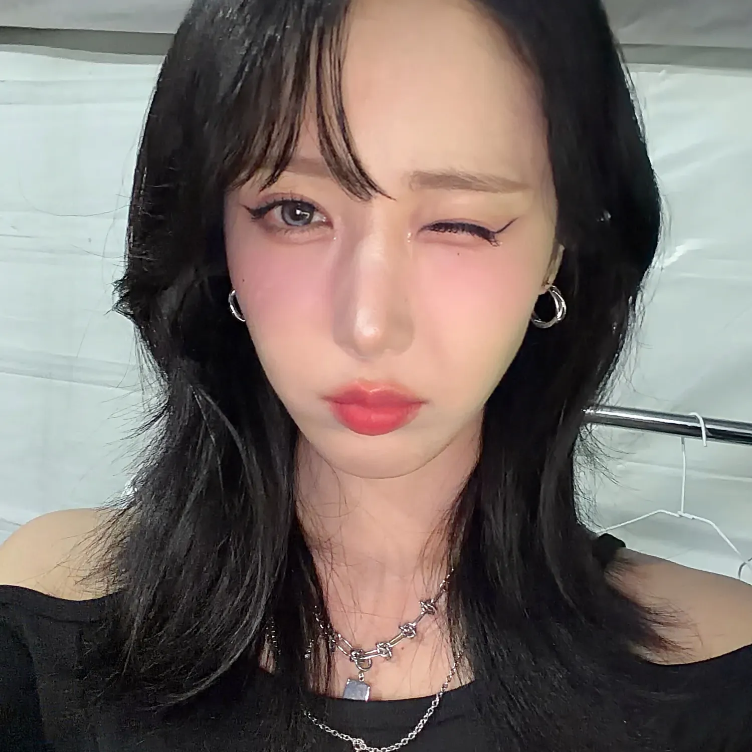 VIVIZ的最新照片