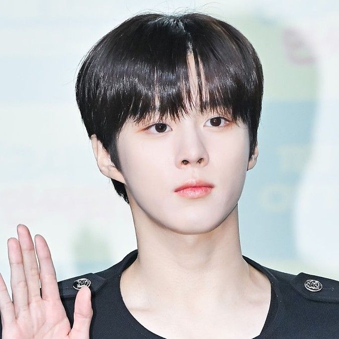 A moment captured by Kim Wooseok's fan