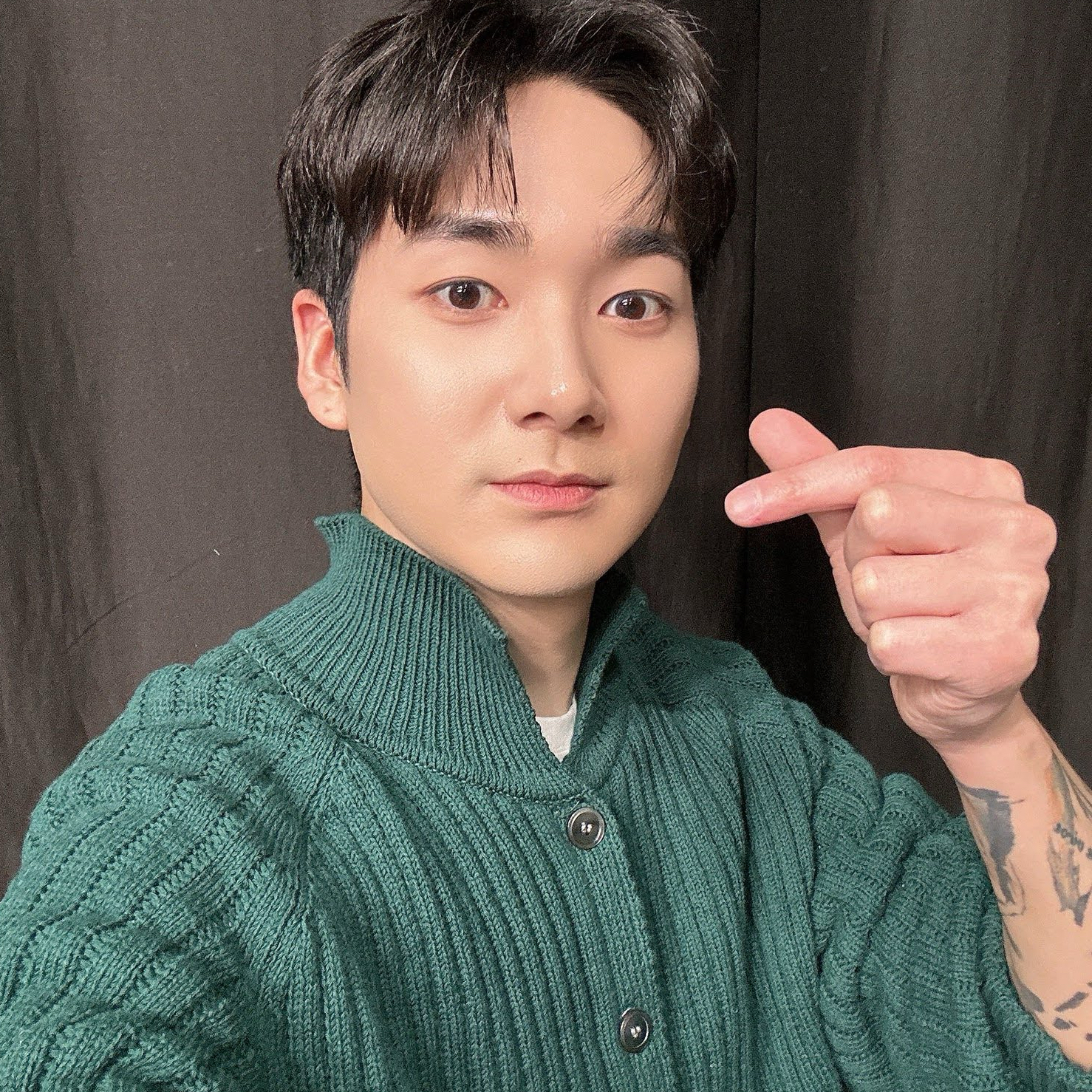 Latest photo of Aron