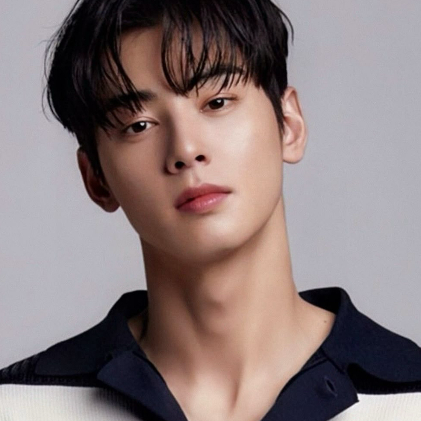 Latest photo of Eunwoo (ASTRO)