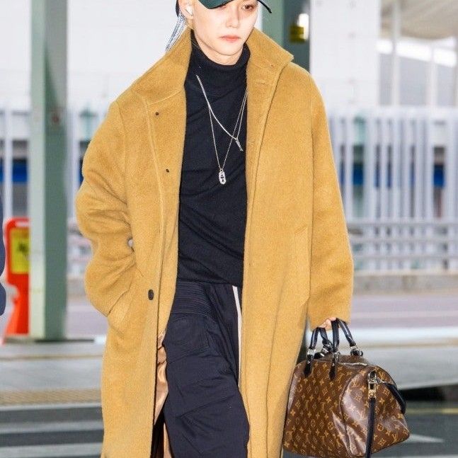 Behind-the-scenes cut of Felix (Stray Kids)