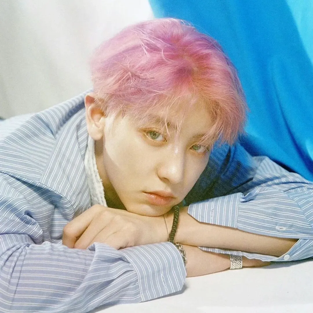 Behind-the-scenes cut of Chanyeol (EXO)