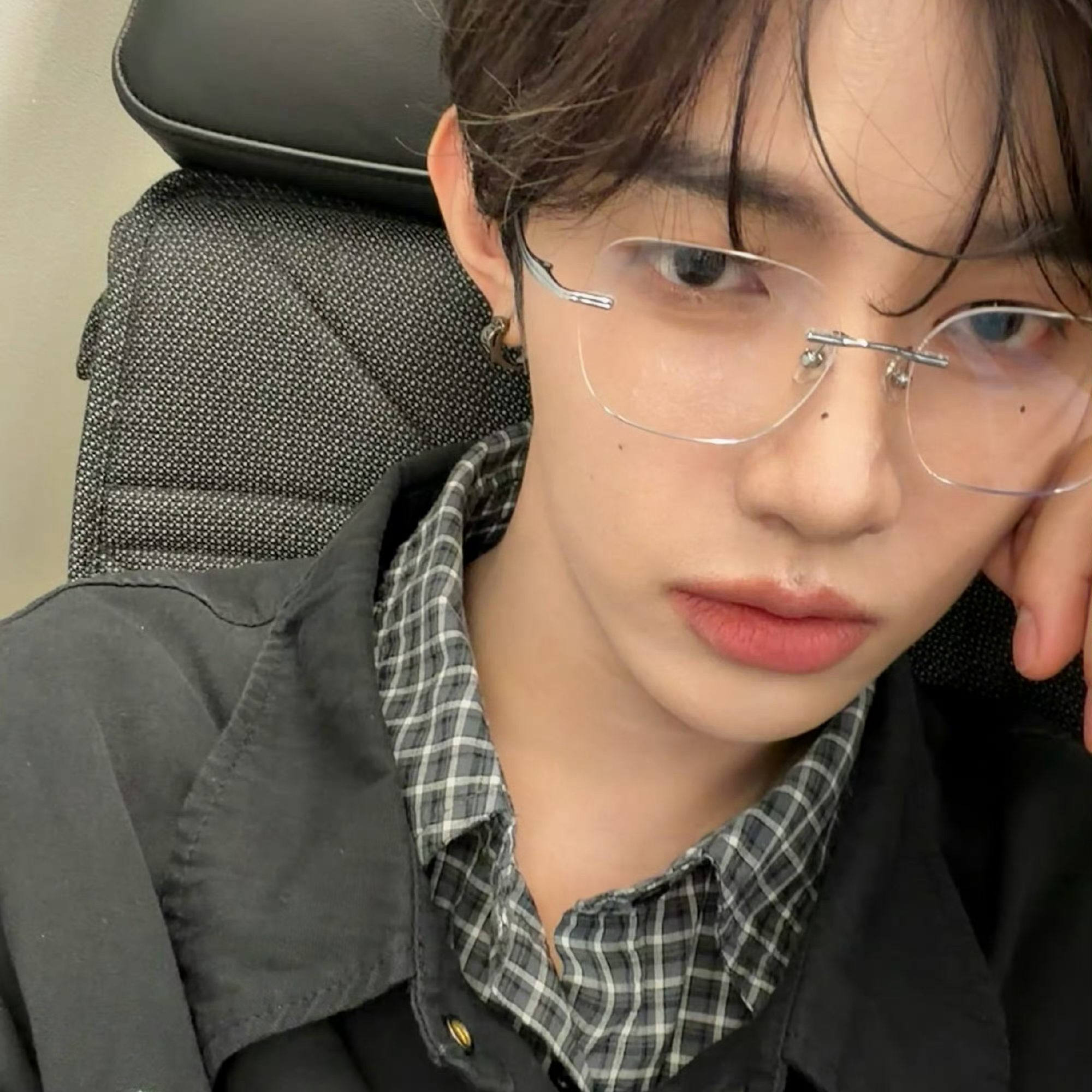 Behind-the-scenes cut of Zhang Hao (ZEROBASEONE)