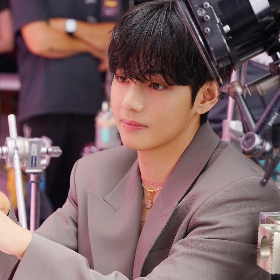 V (BTS)の最新写真