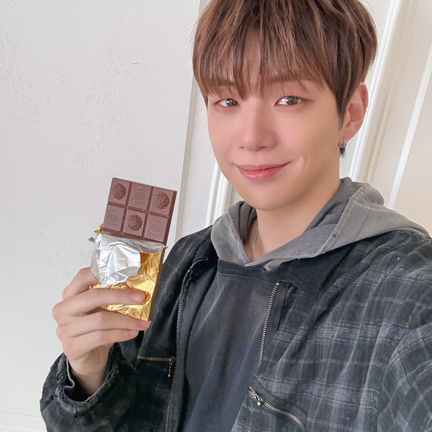 강다니엘의 최신 사진