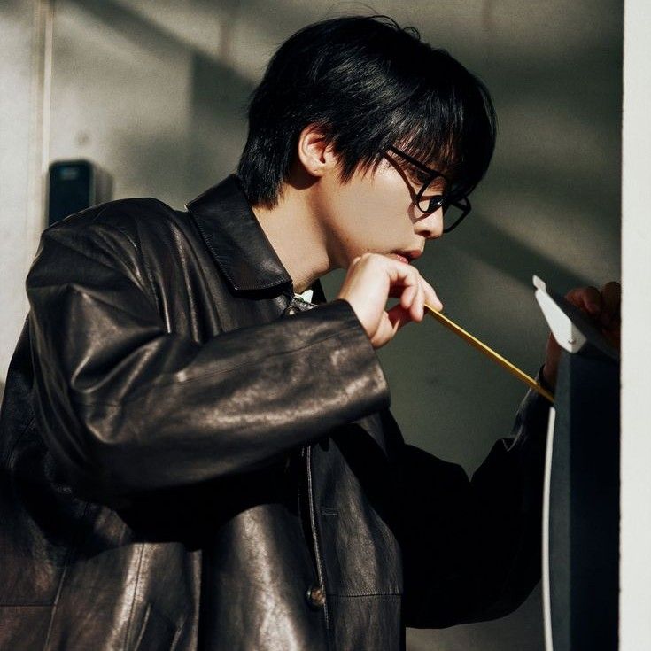 Latest photo of Jeong Sewoon