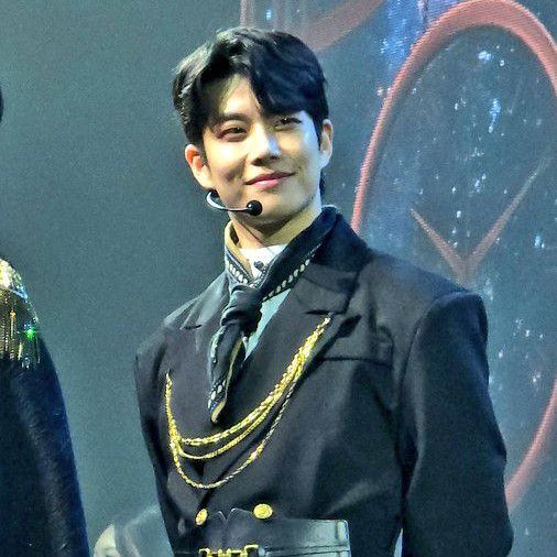 Latest photo of MJ (ASTRO)