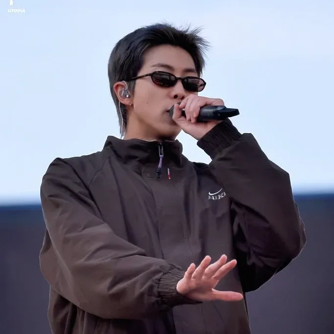 RM (防弹少年团)粉丝拍下的瞬间