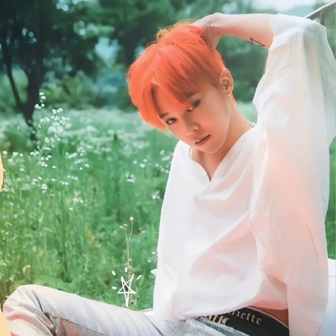 Recent activity shot of G-DRAGON (BIGBANG)