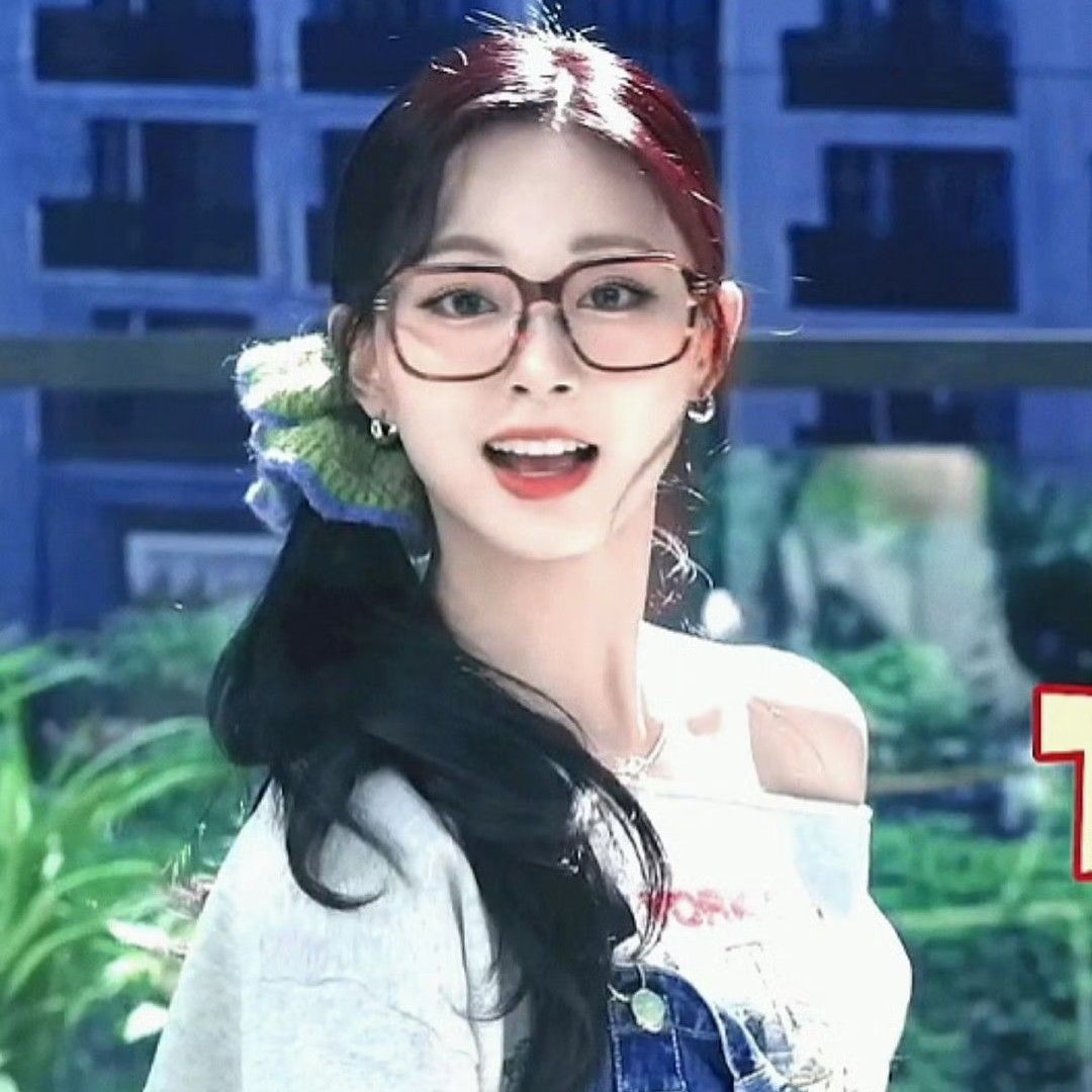 子瑜 (TWICE)的幕後花絮