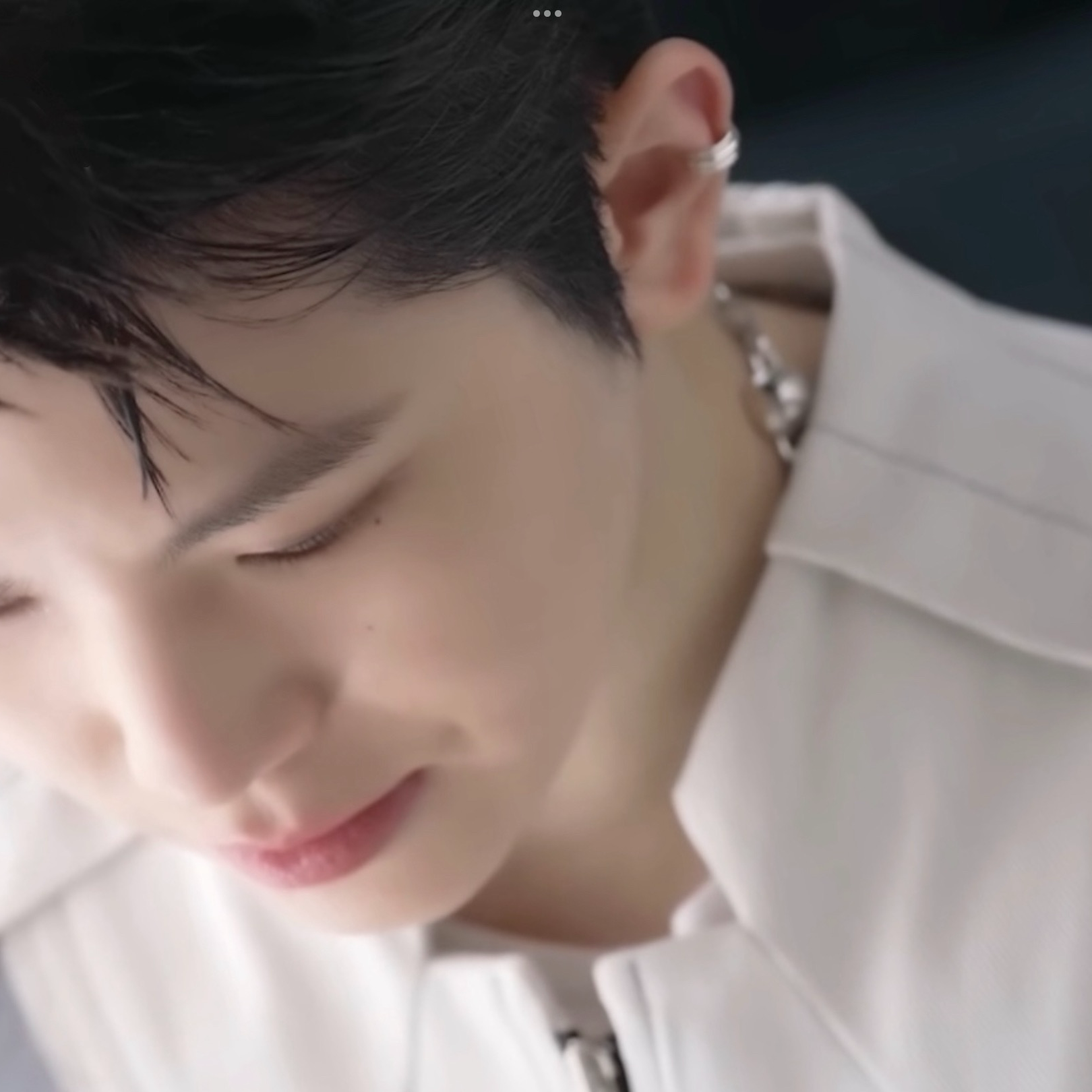 Latest photo of Woozi (SEVENTEEN)