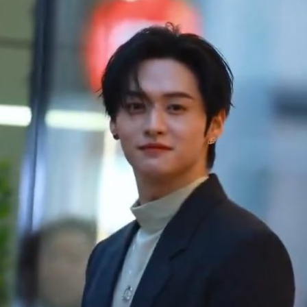 Behind-the-scenes cut of Lee Know (Stray Kids)