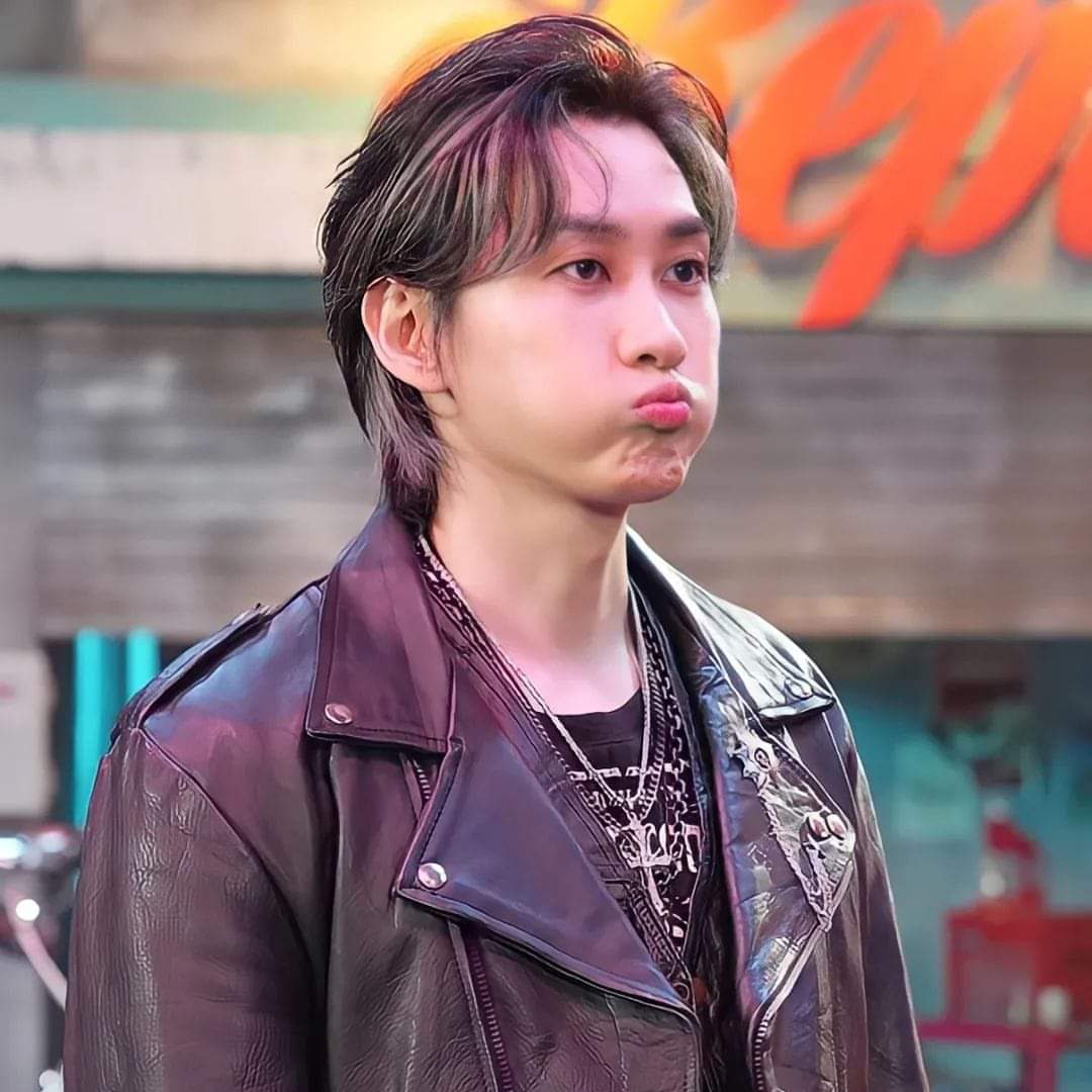 A moment captured by Eunhyuk (Super Junior)'s fan