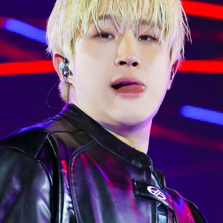 A moment captured by Jinjin (ASTRO)'s fan