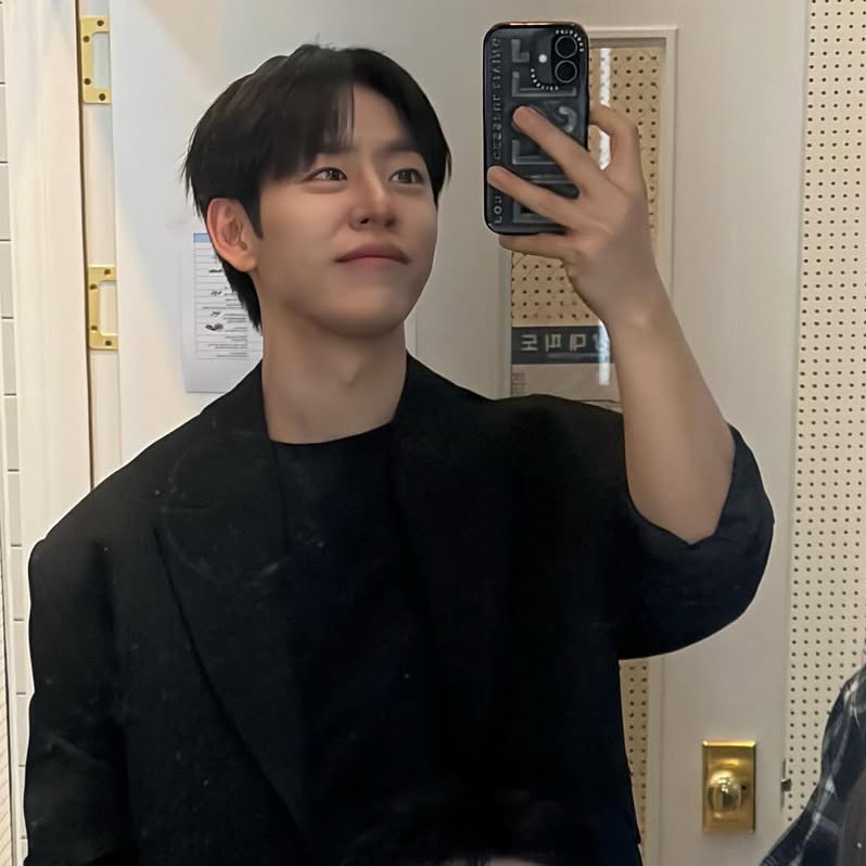 Behind-the-scenes cut of Daehyun (B.A.P)