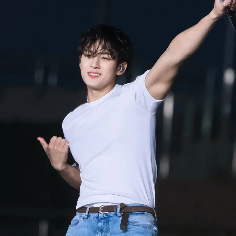 Recent activity shot of Mingyu (SEVENTEEN)