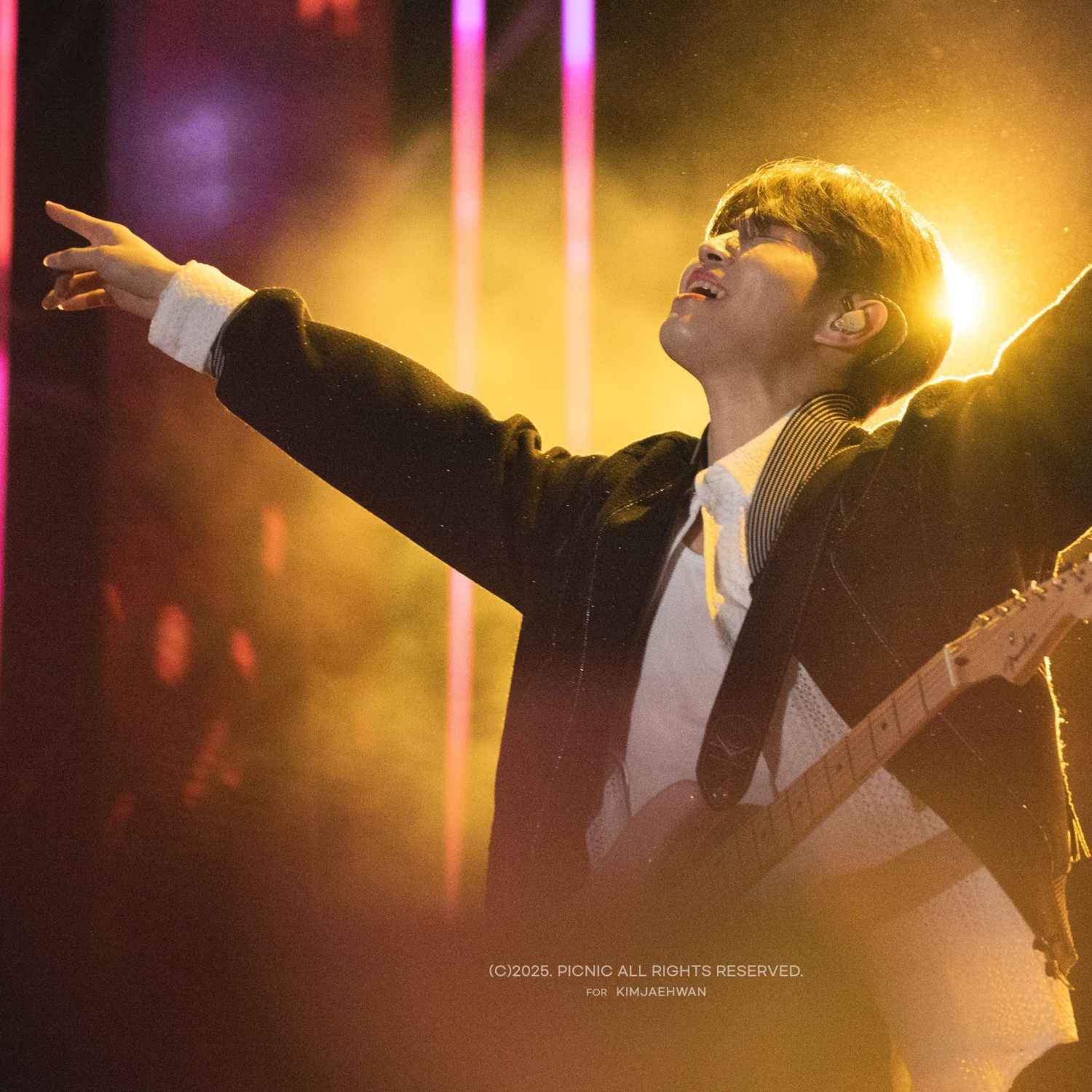 キム・ジェファンの舞台裏ショット