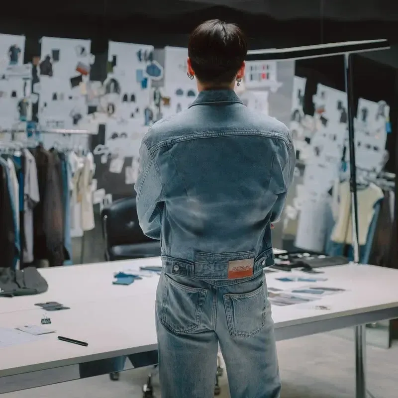Recent activity shot of Jungkook (BTS)