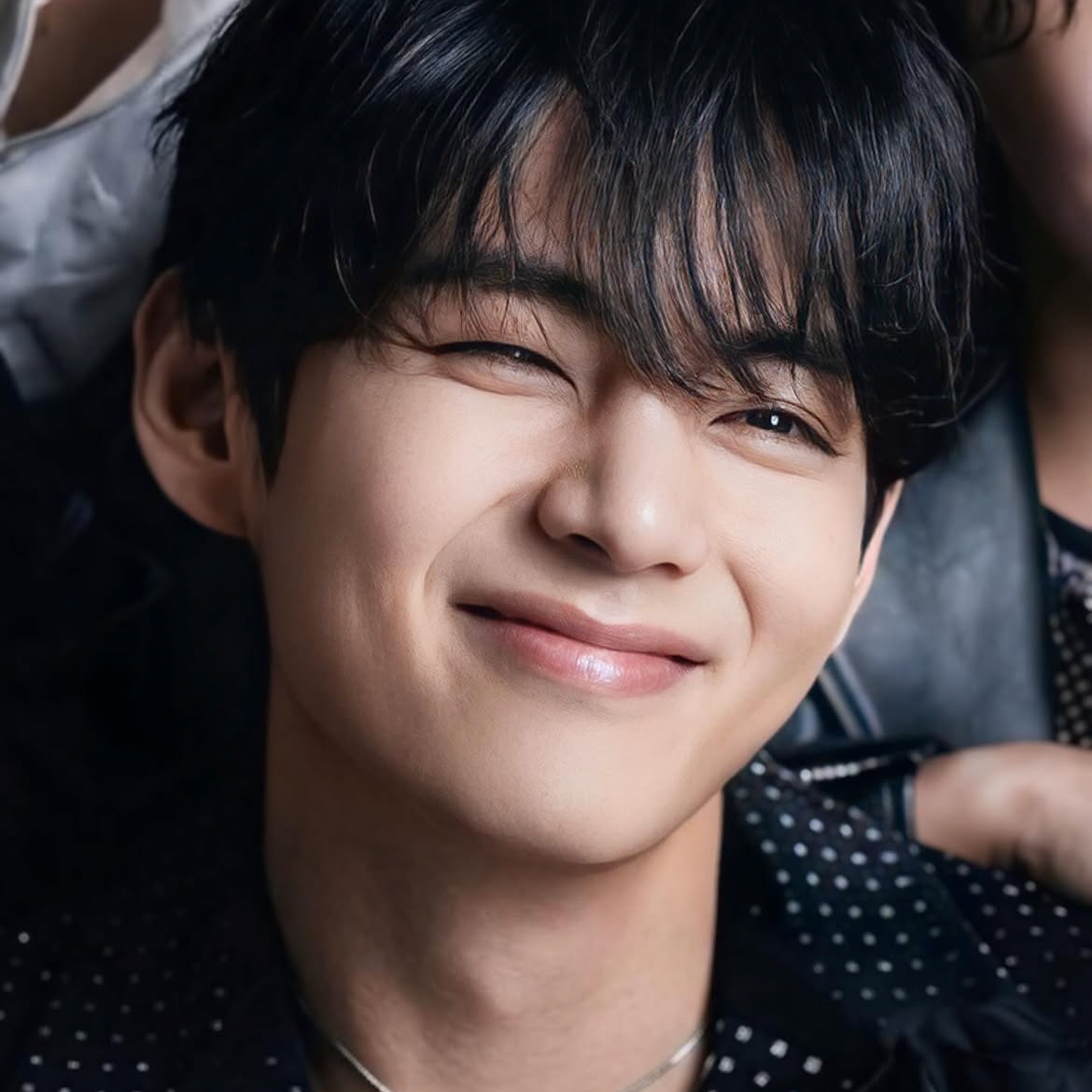 Momen yang diabadikan oleh penggemar V (BTS)