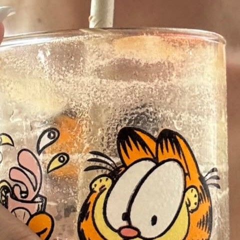 A moment captured by Hwasa (MAMAMOO)'s fan