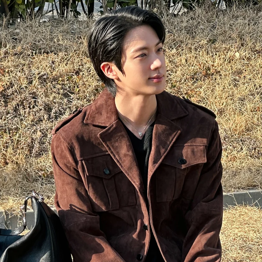 Potret di balik layar Jin (BTS)