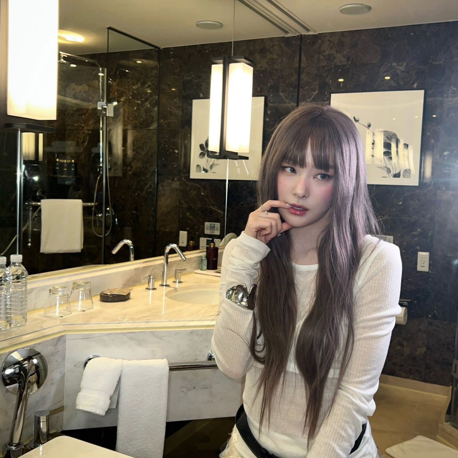 Recent activity shot of Seulgi (Red Velvet)