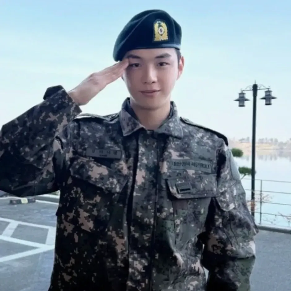 강다니엘의 최신 사진