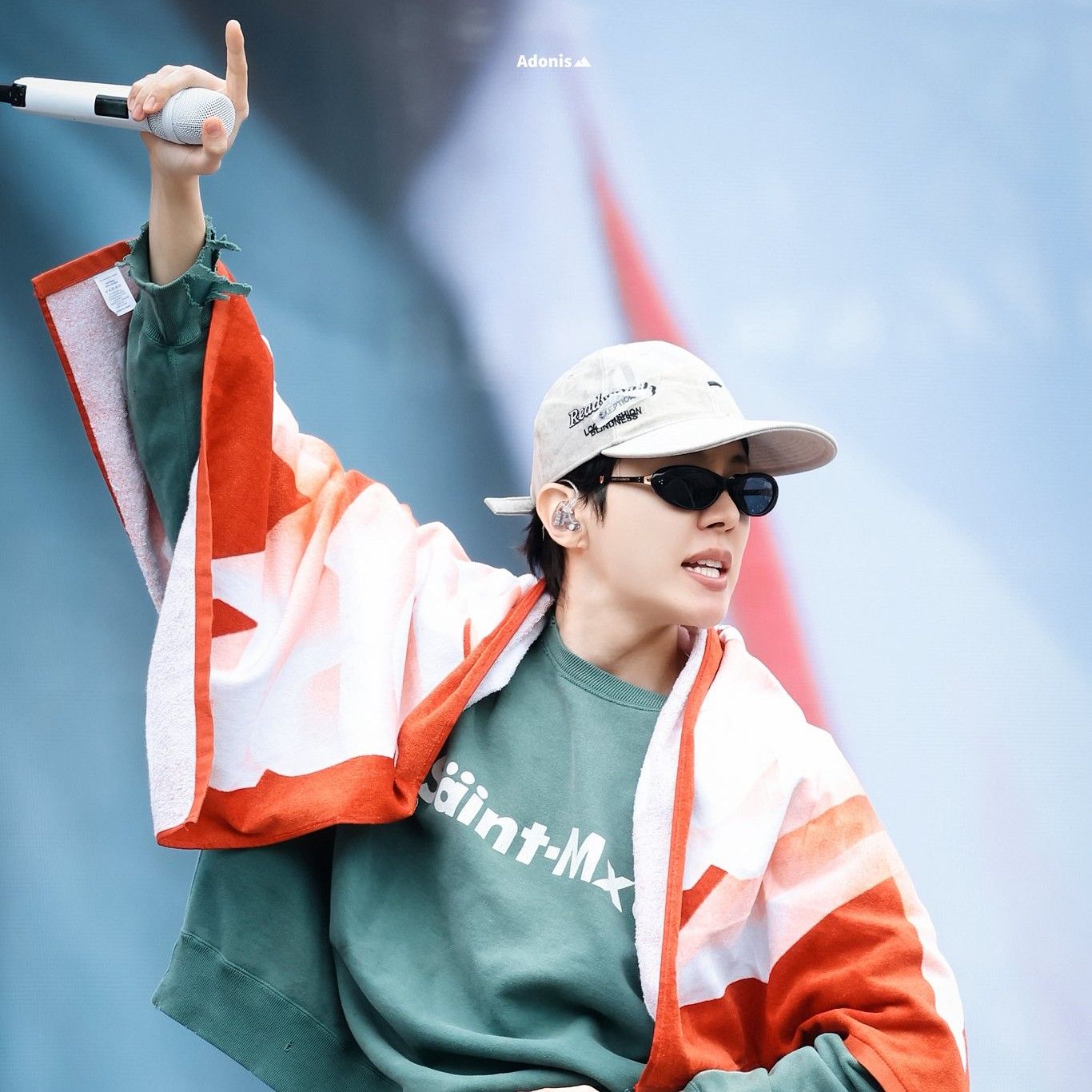 제이홉 (방탄소년단)의 비하인드 컷