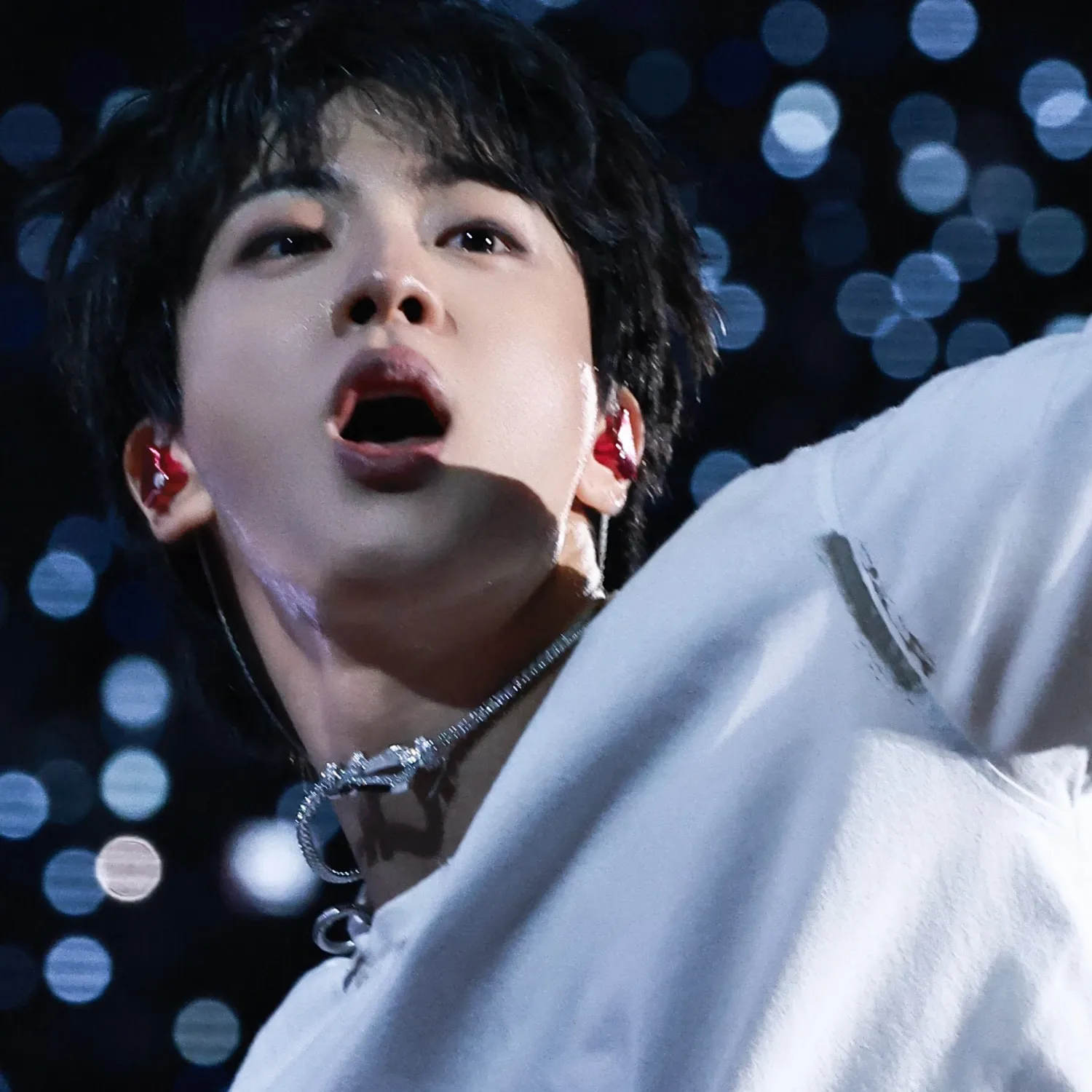Potret di balik layar Jin (BTS)