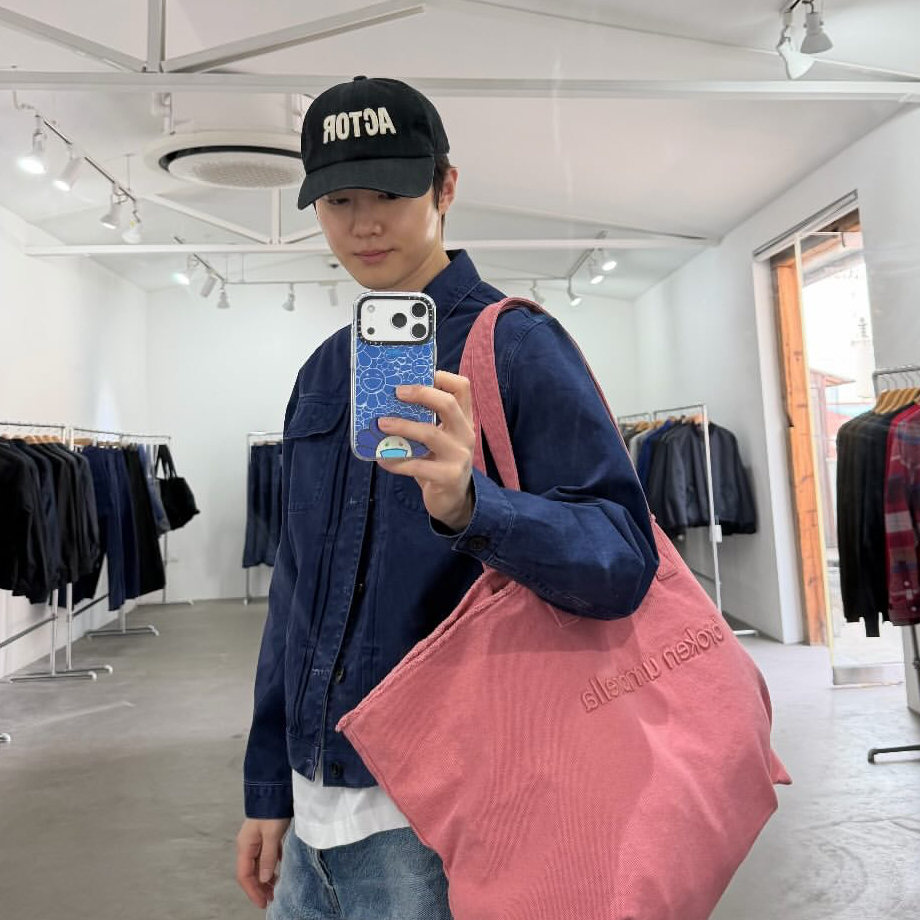 Latest photo of Suho (EXO)