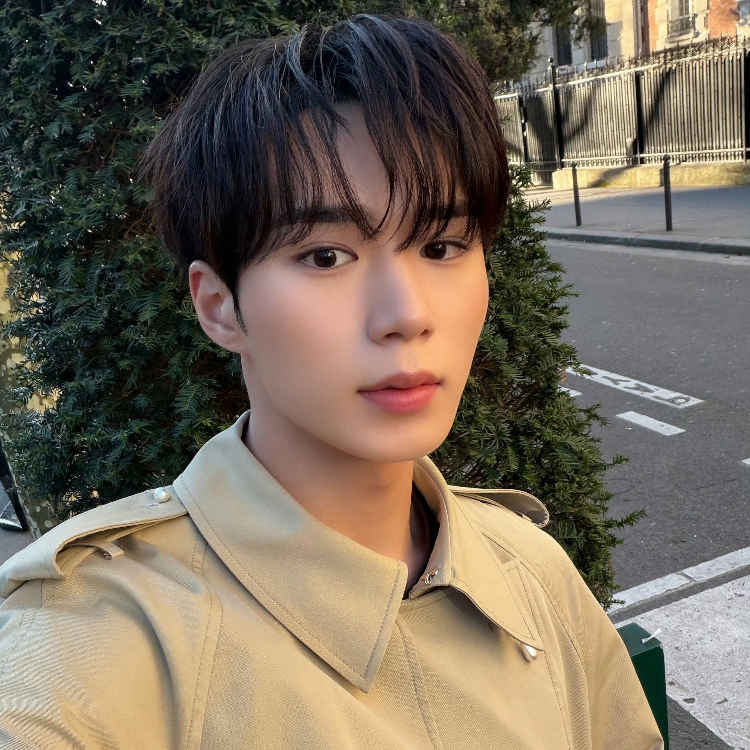 Behind-the-scenes cut of Kim Junseo (ALPHA DRIVE ONE)