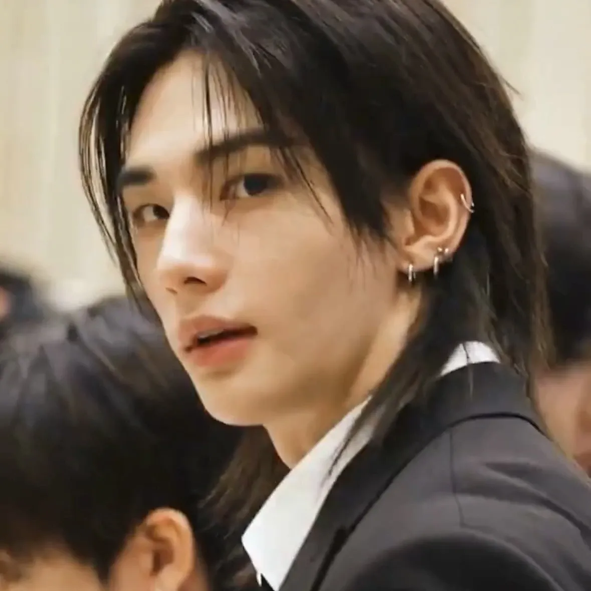 Latest photo of Hyunjin (Stray Kids)