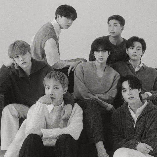 Behind-the-scenes cut of BTS