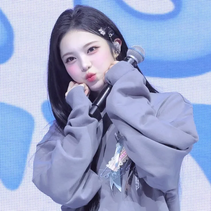 Behind-the-scenes cut of Ian (Hearts2Hearts)