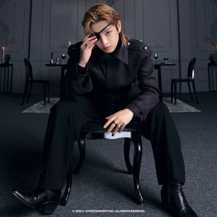 弘中 (ATEEZ)的最新活動照片