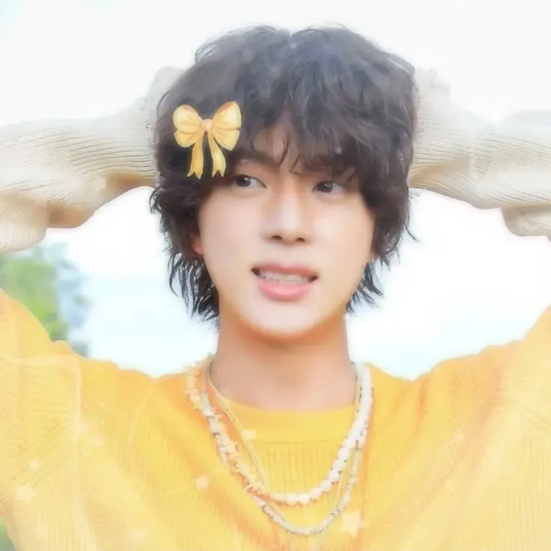 A moment captured by Jin (BTS)'s fan