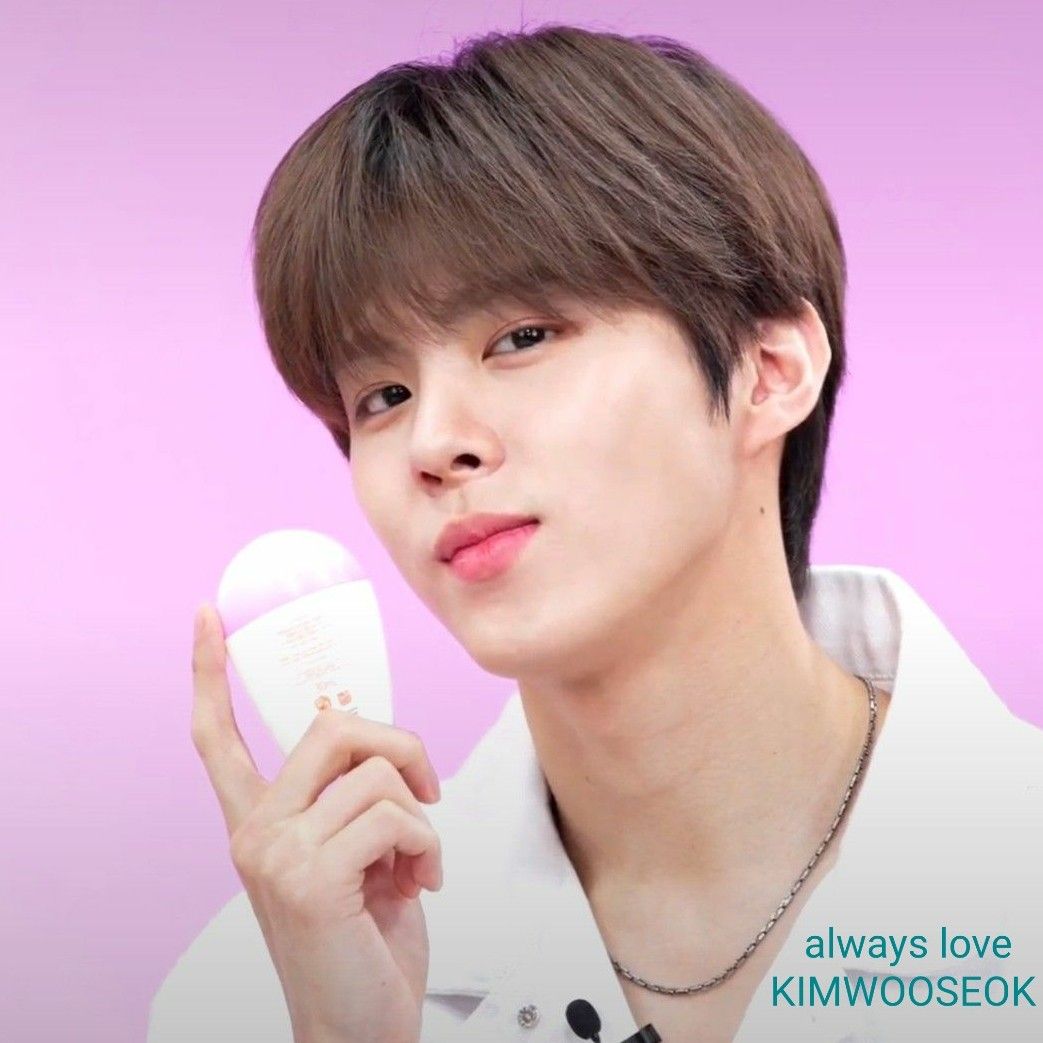 A moment captured by Kim Wooseok's fan