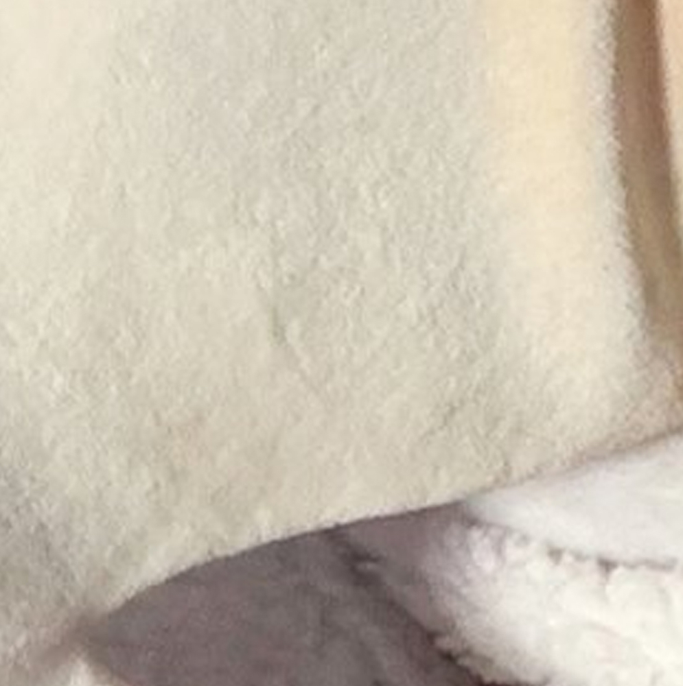 Foto terbaru HaSeul (ARTMS)