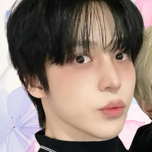 Recent activity shot of Yunho (ATEEZ)