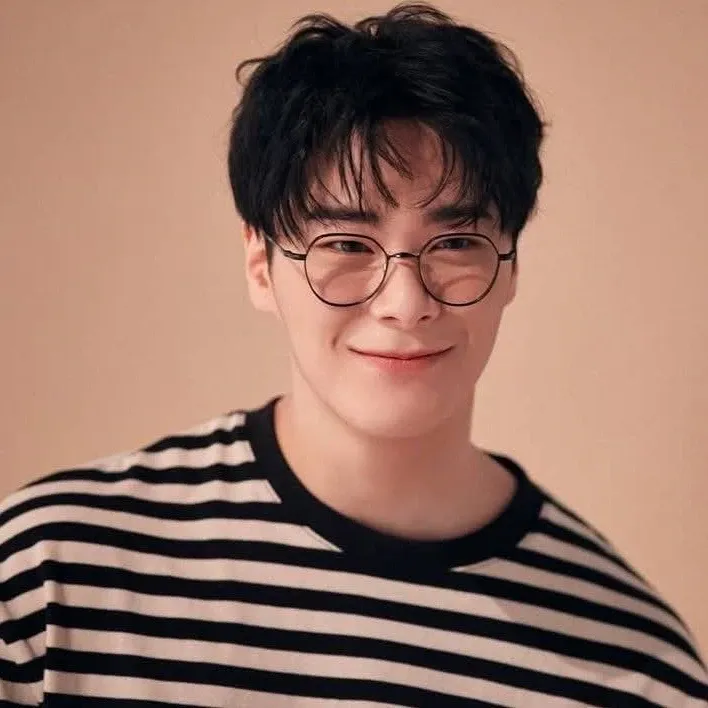 Recent activity shot of Moonbin (ASTRO)