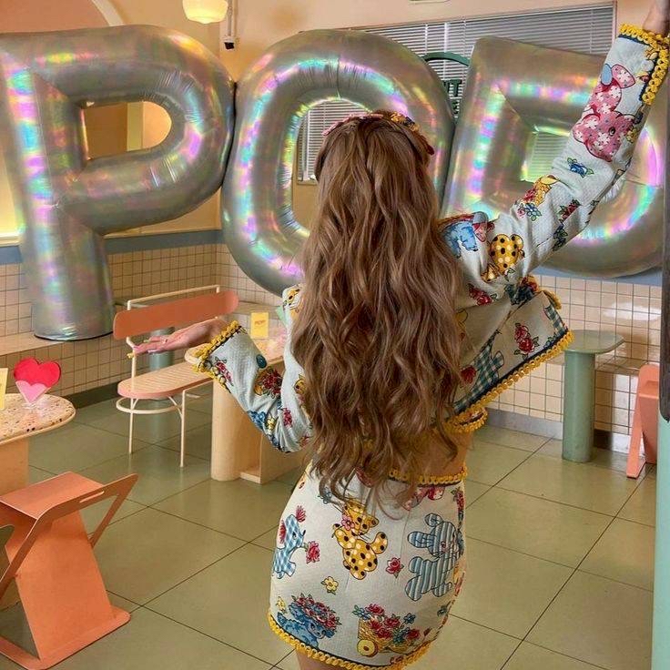 Latest photo of Nayeon (TWICE)